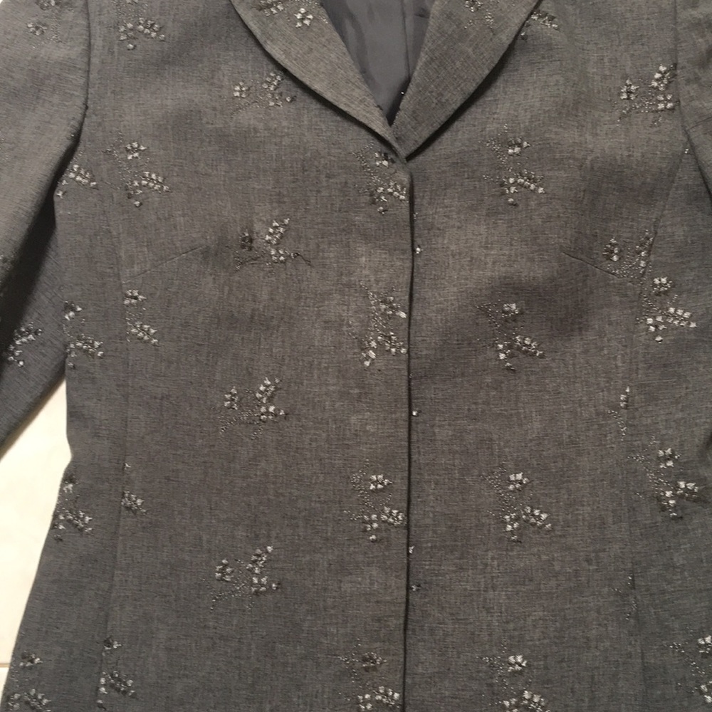 Embossed blazer - Picture 4 of 6